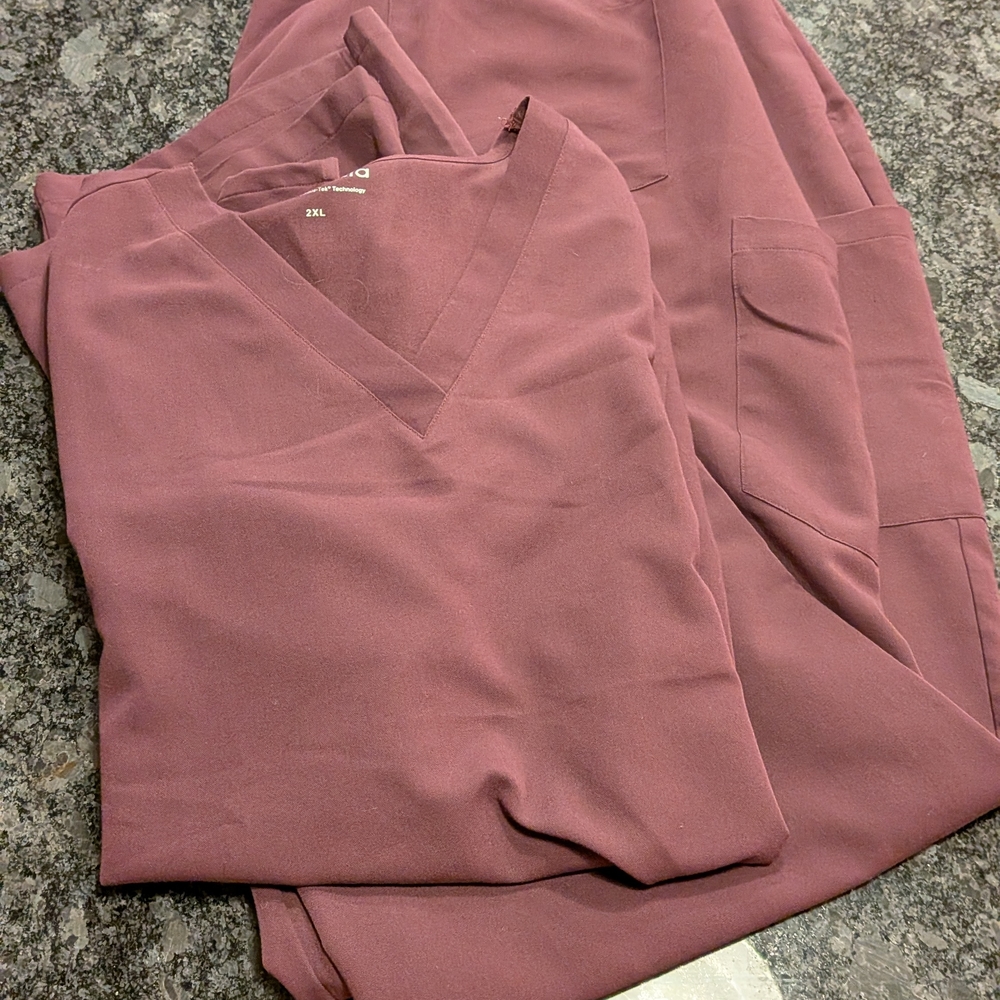 Women's Mauve Uniform